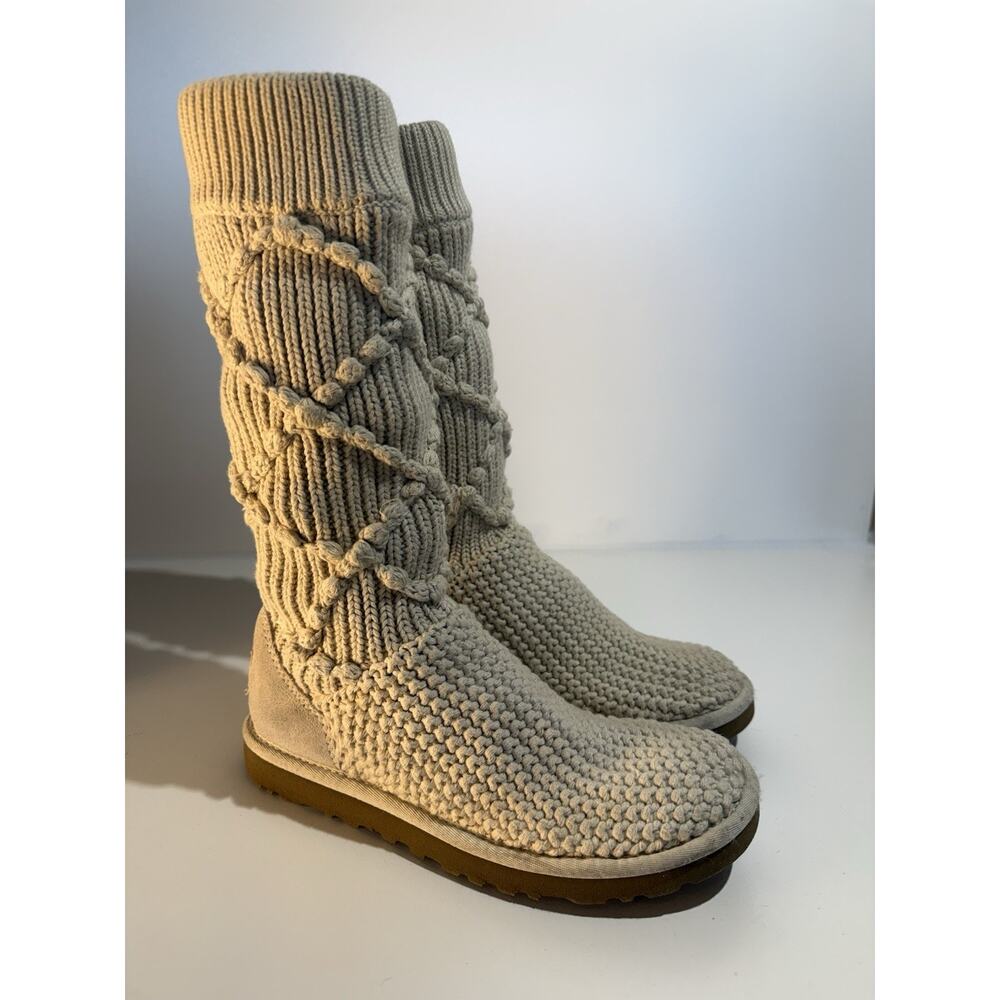 UGG Australia Classic Argyle Knit Boots Cream Beige 5879 Women’s Size 5 READ